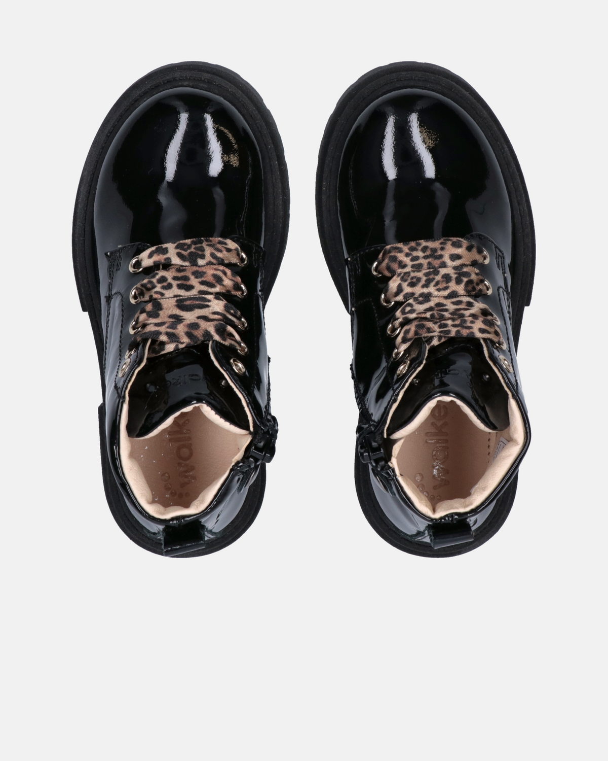 Stivaletti in vernice con lacci animalier