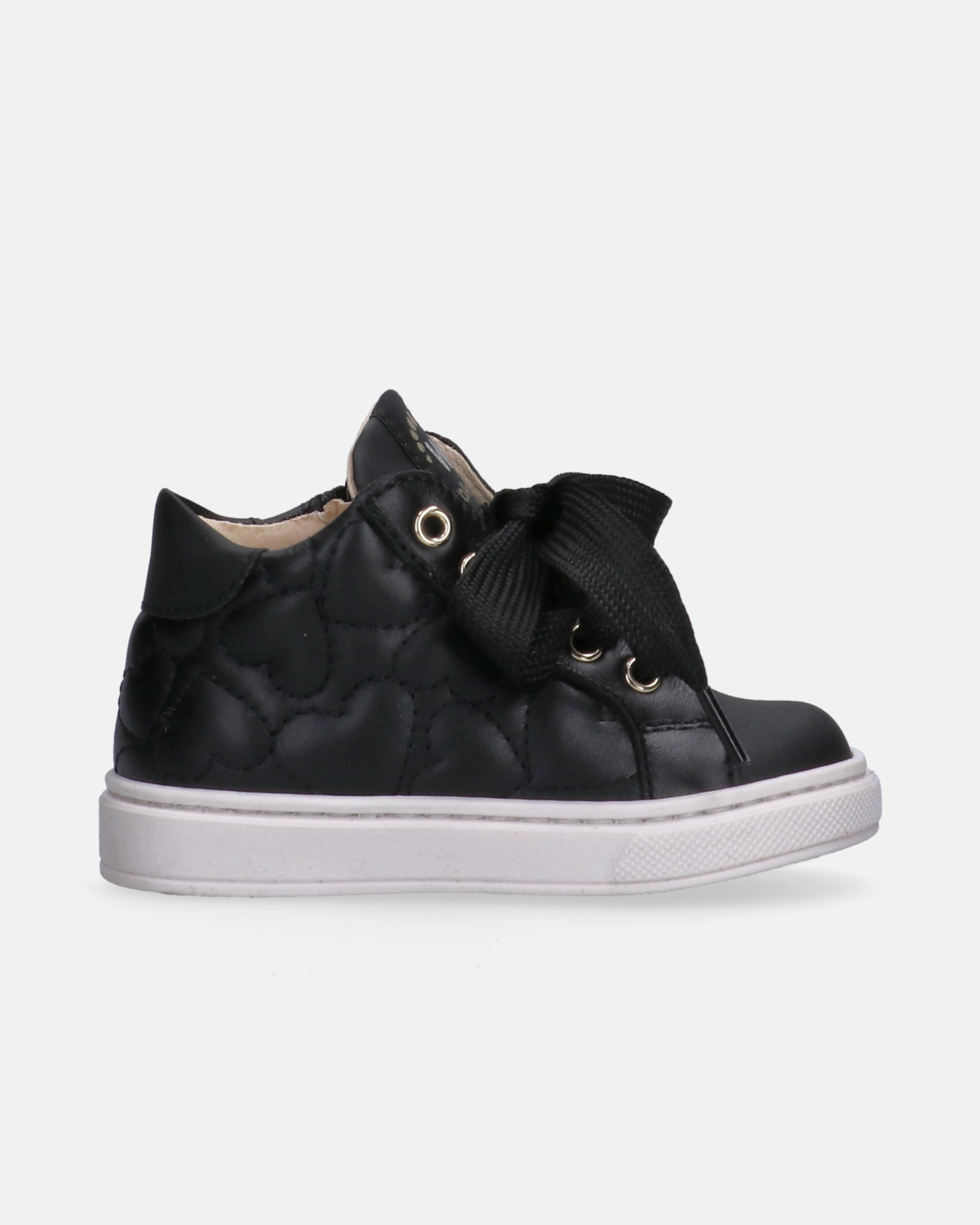 Sneakers da bambina con cuori ricamati e zip interna