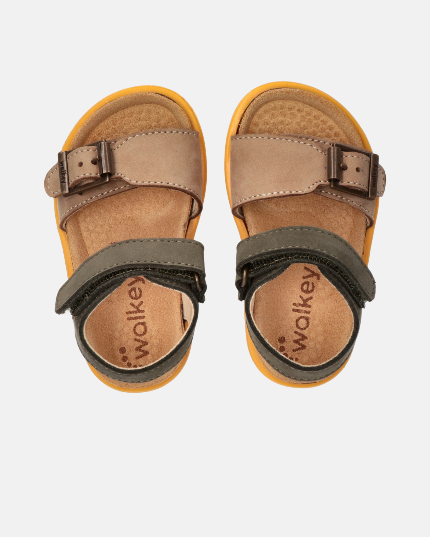 Sandali color block in camoscio con fondo colorato