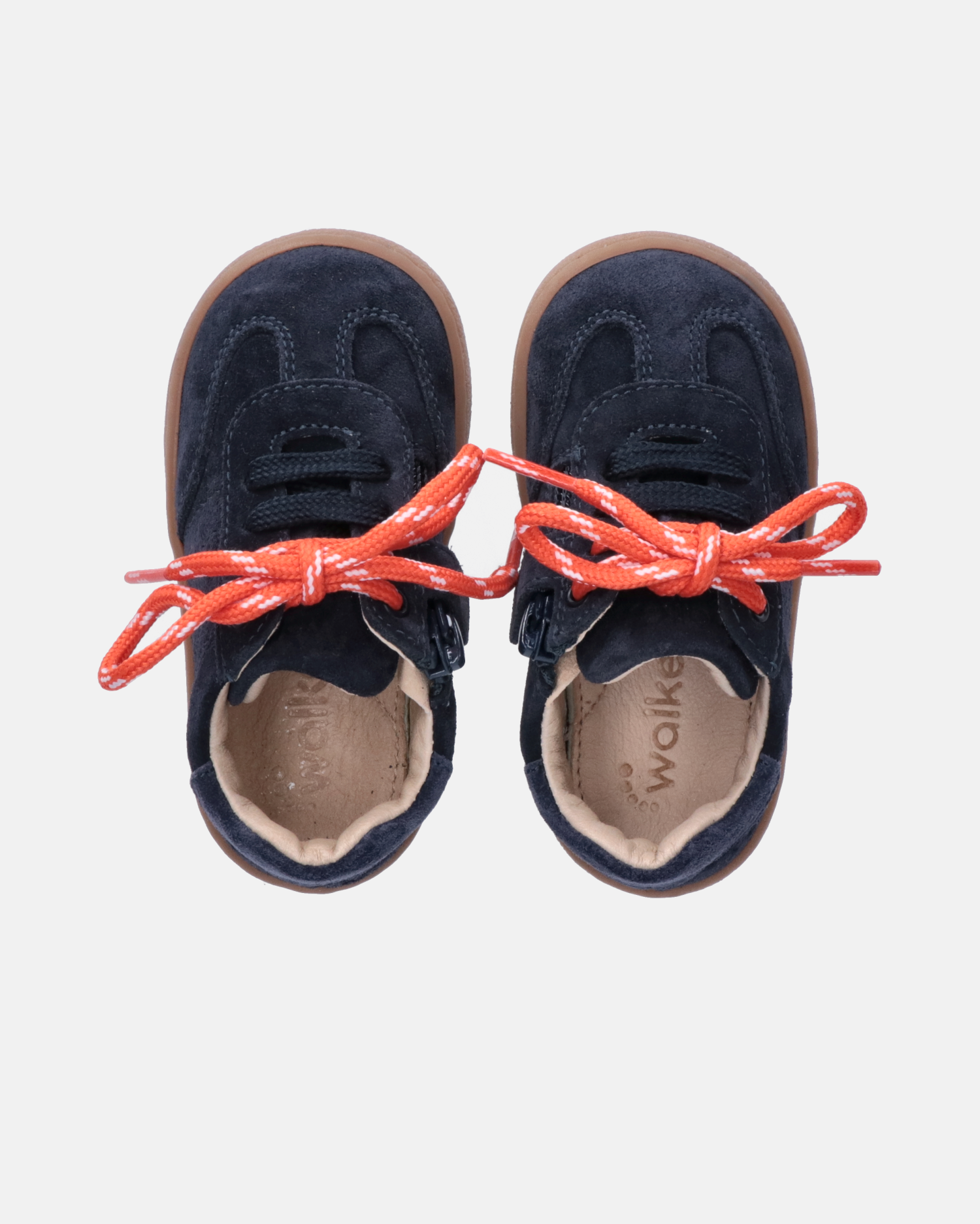 Sneakers da bambino con lacci colorati