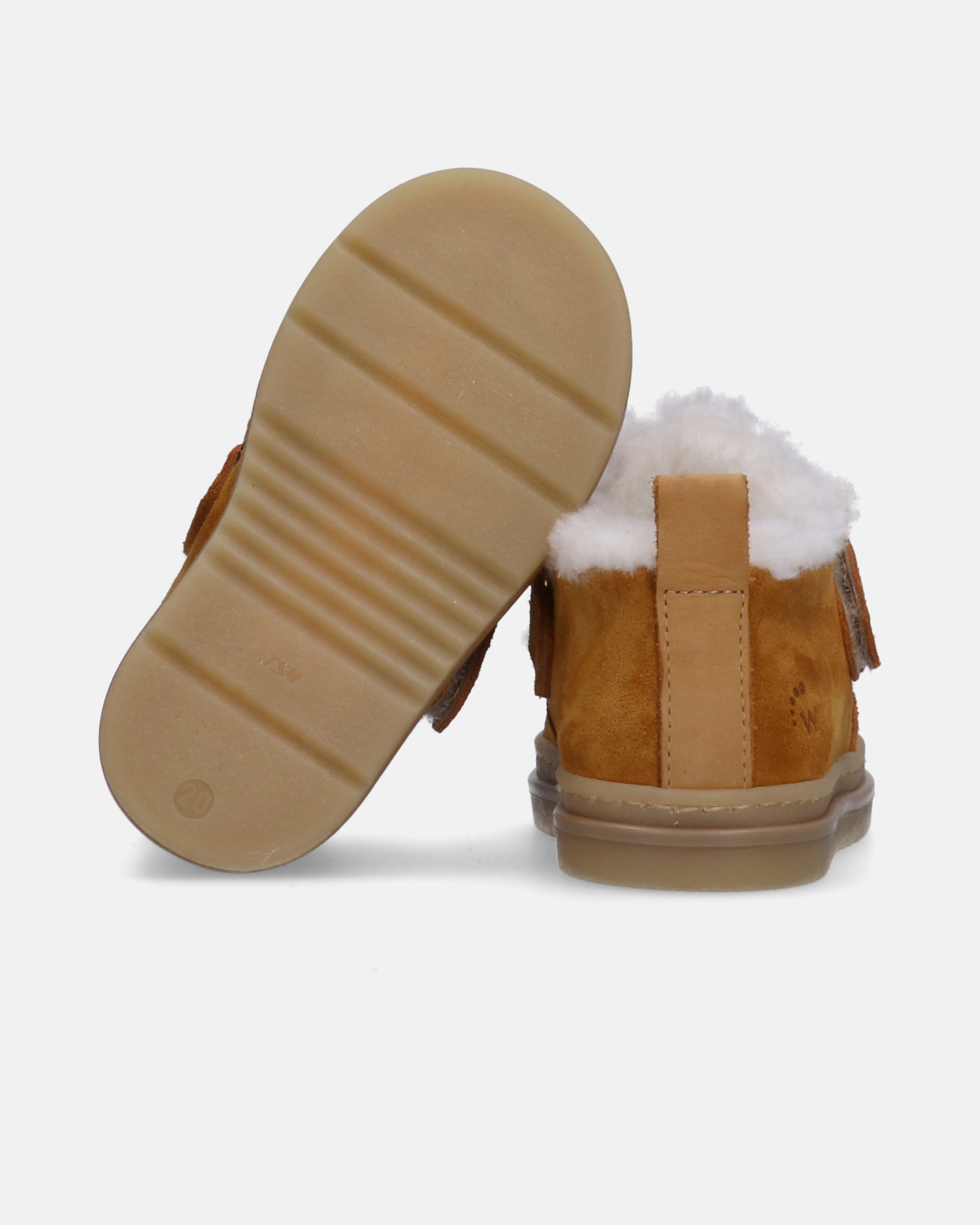 Warm ankle boots with velcro fastening