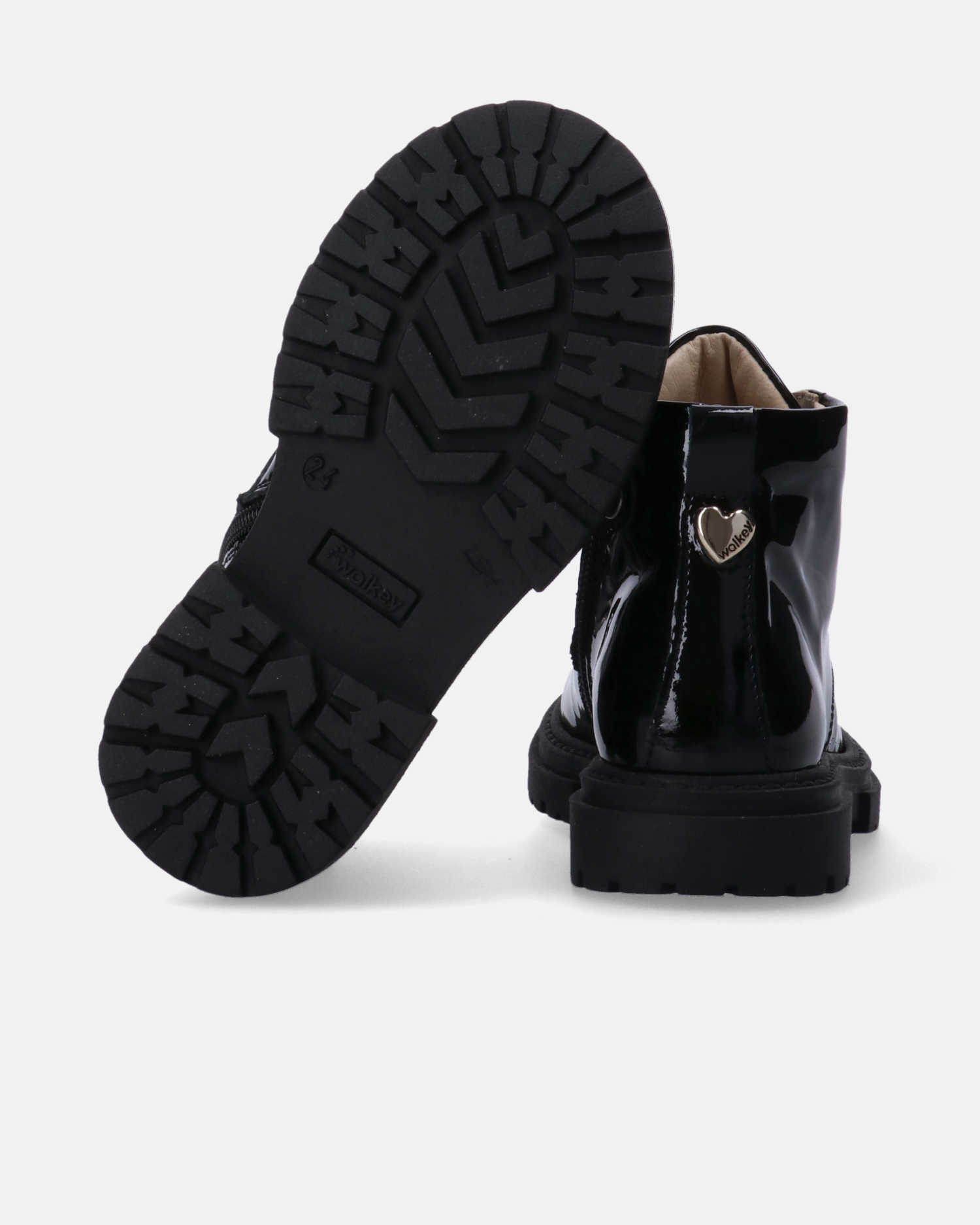 Stivaletti in vernice con lacci animalier