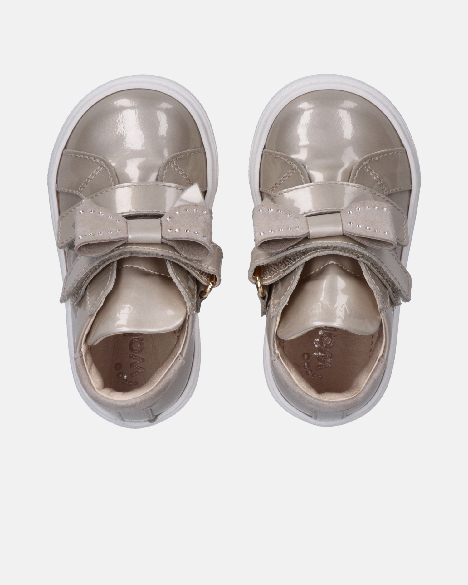 Sneakers da bambina con fiocchetto e strass