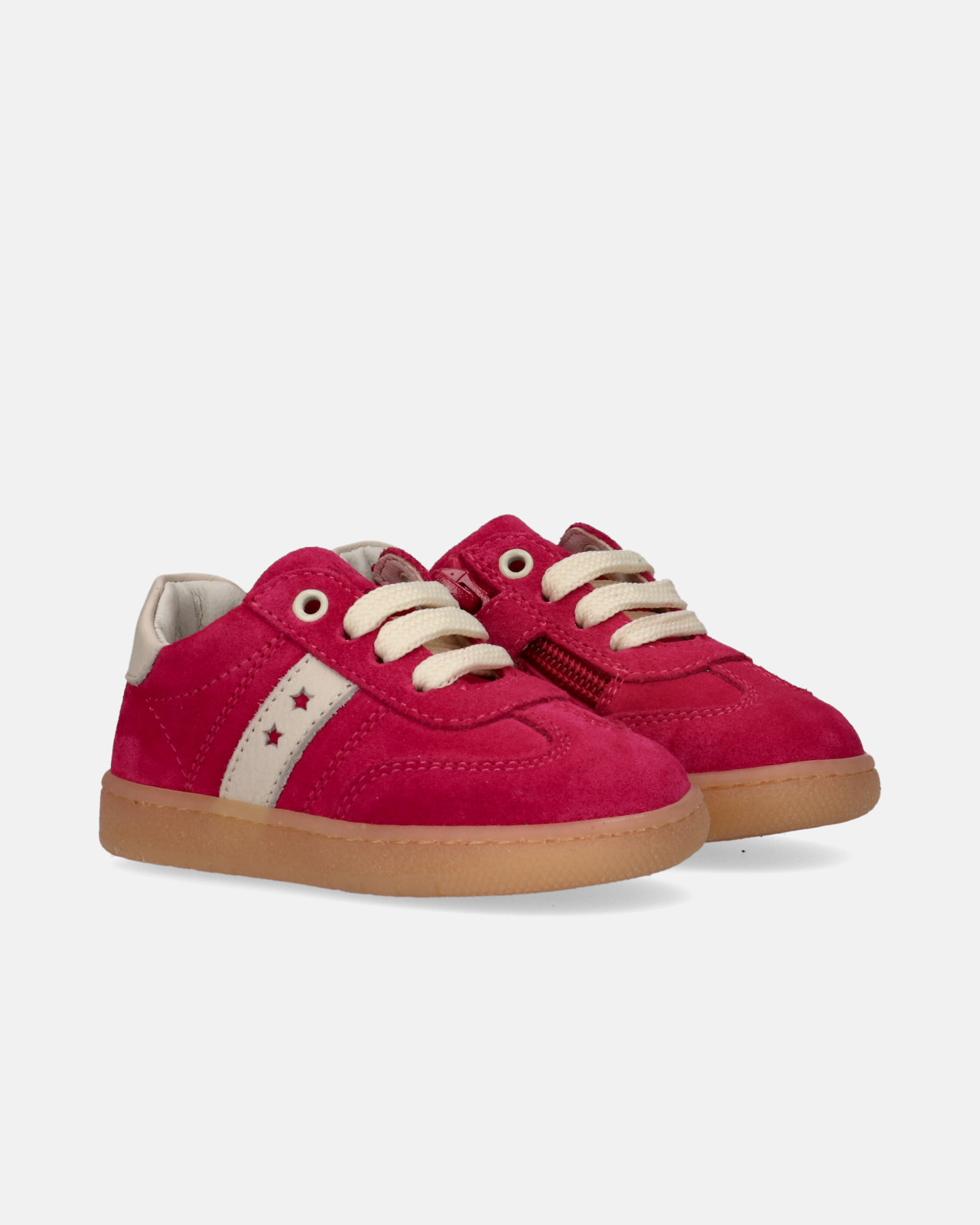 Sneakers in camoscio con stelle intarsiate