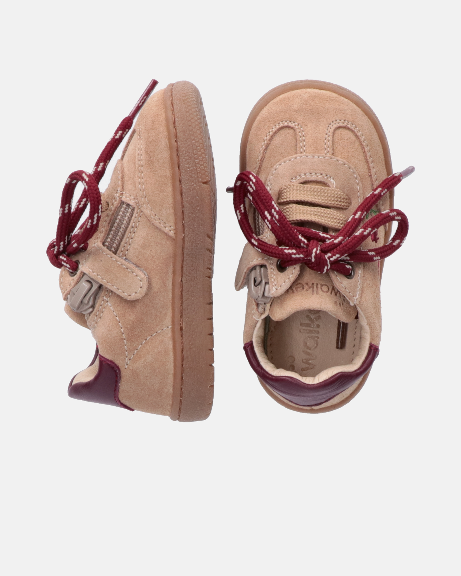 Sneakers da bambina con fiorellini ricamati
